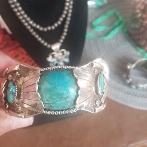 Unique Vintage Cuff Turquoise Center Stone